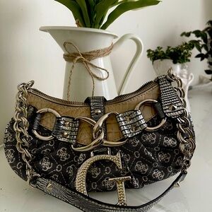 Guess hand/shoulder bag - Y2K!